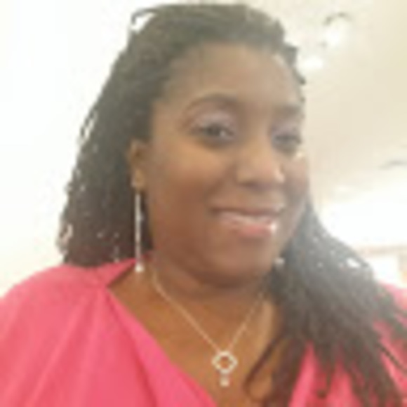 Meet your Posher, Chrystal - Picture 1 of 1